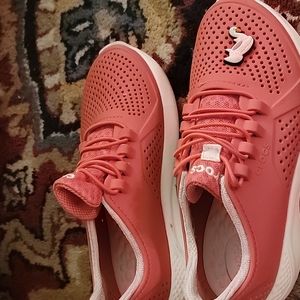 Girls shoes Literide by Crocks size J2